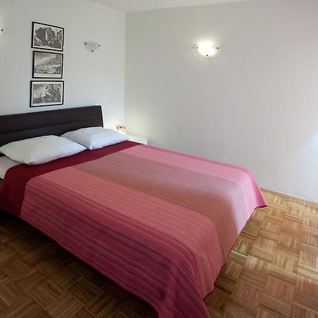 Ideal Location Split Apartments Kamer foto